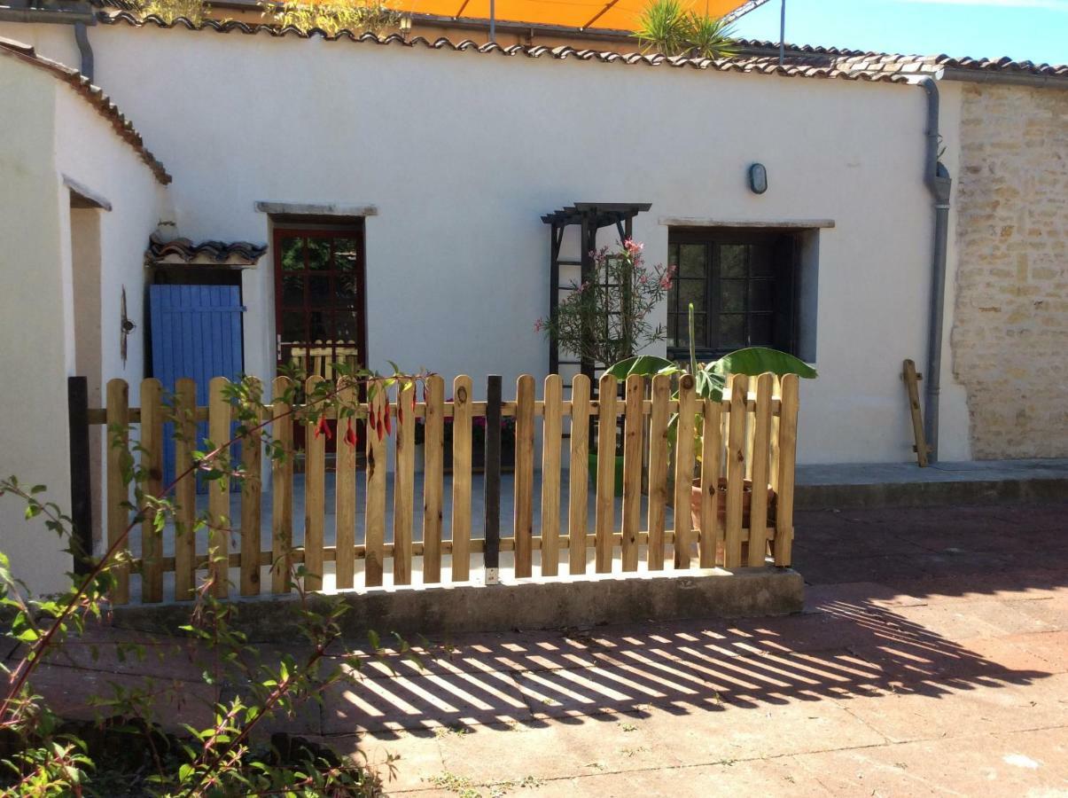 La Ferme De Fossillon Villa Marans  Kültér fotó